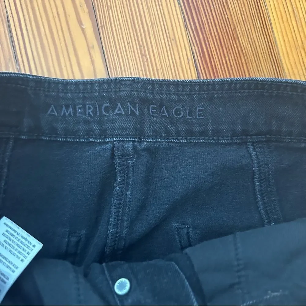 Sz 4 American Eagle black denim skirt - Picture 3 of 4